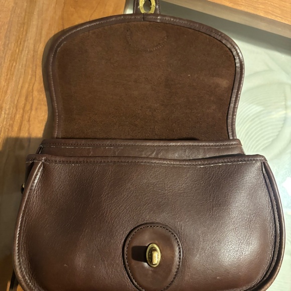 Vintage Coach Prairie Bag Style 9954 in Mahogany - Picture 8 of 16